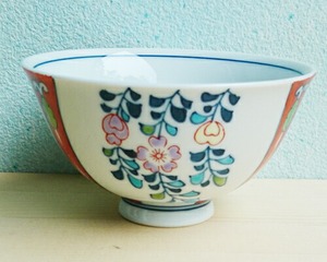 有田焼　お茶碗　しだれ桜　【青・赤】 9-016