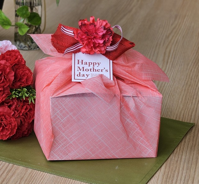 母の日限定ラッピング　ルビー【紅宝石】8種類 23個入り