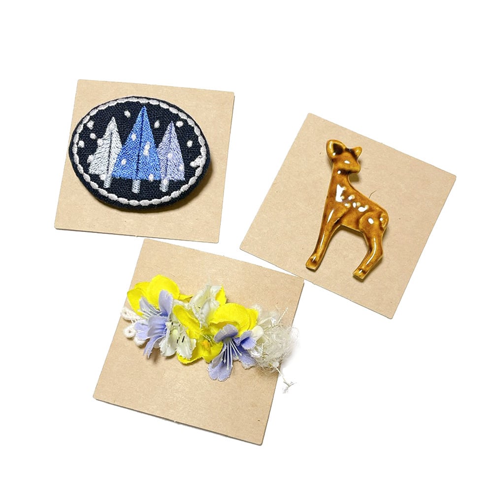 ブローチ・ポニーフック台紙 （クラフト紙）6.5×6.5cm 日本製 30枚