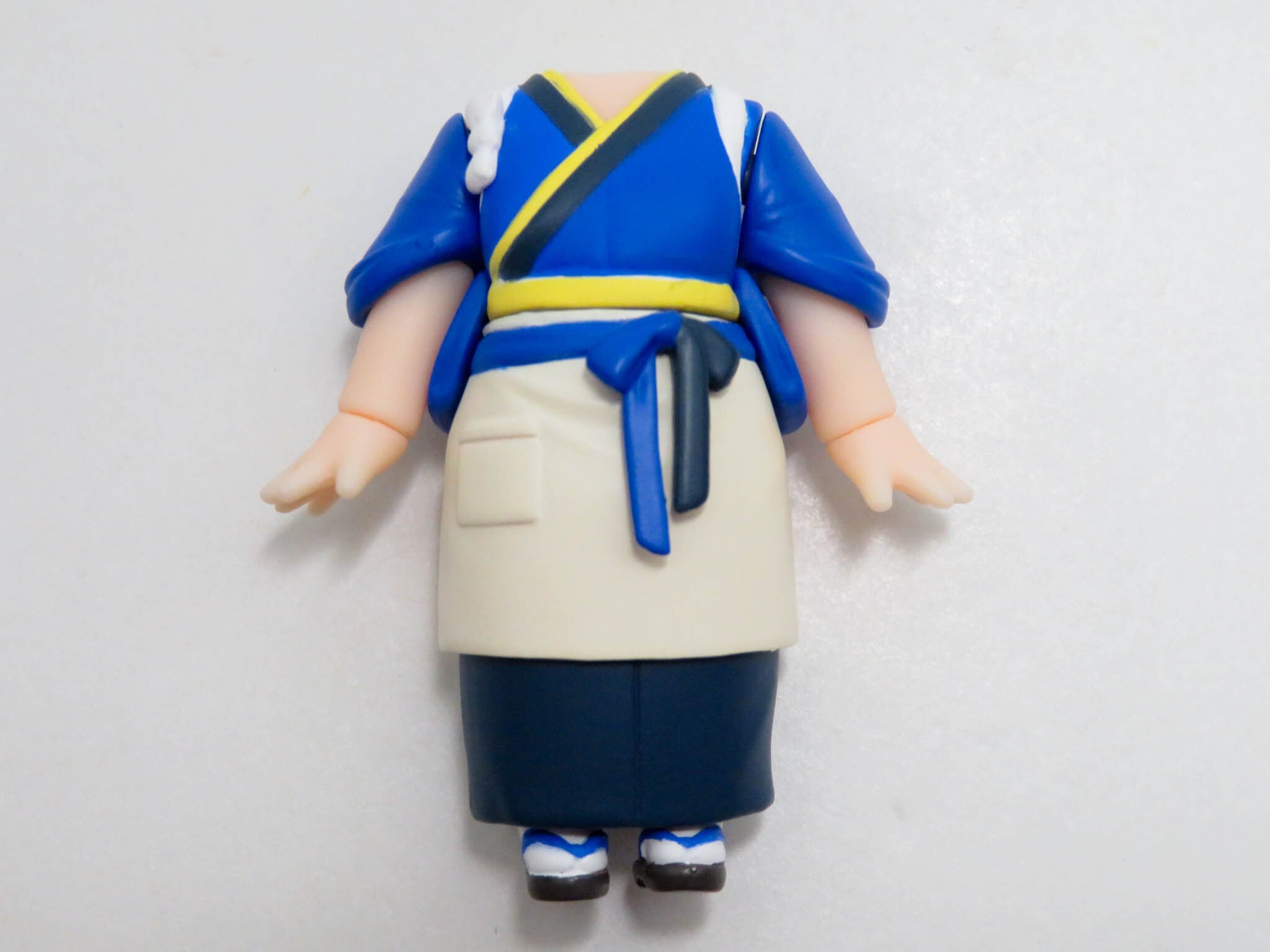 再入荷(A-ランク)【2336】 井ノ上たきな 喫茶リコリコ制服Ver. 体パーツ カフェ制服 ねんどろいど