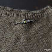 アンティークジュエリー シルバー935 天然サーペンティン 天然マーカサイト クラダモチーフ バーブローチ(ソーティングメモ付)