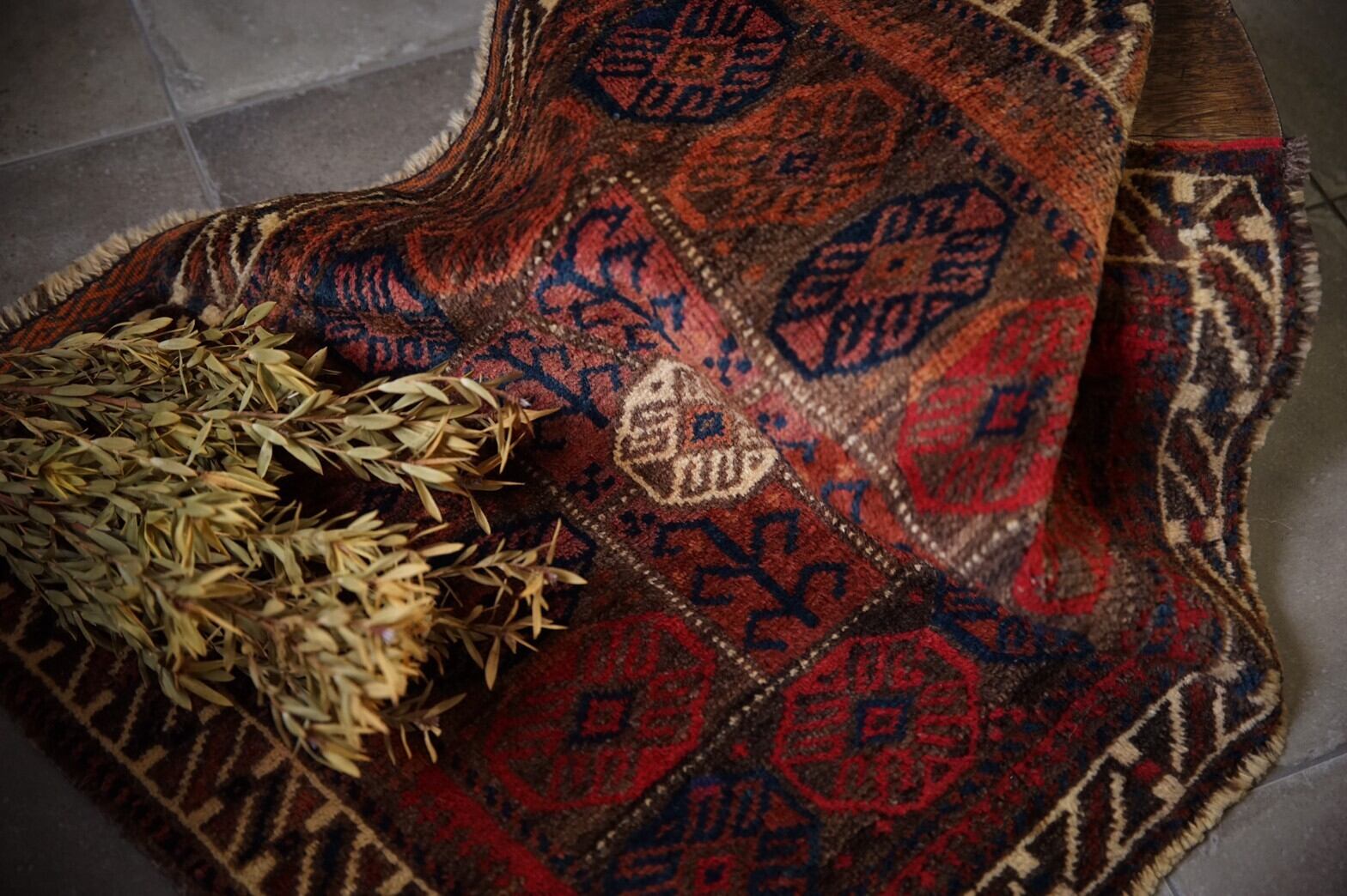 185 -Vintage baluch rug