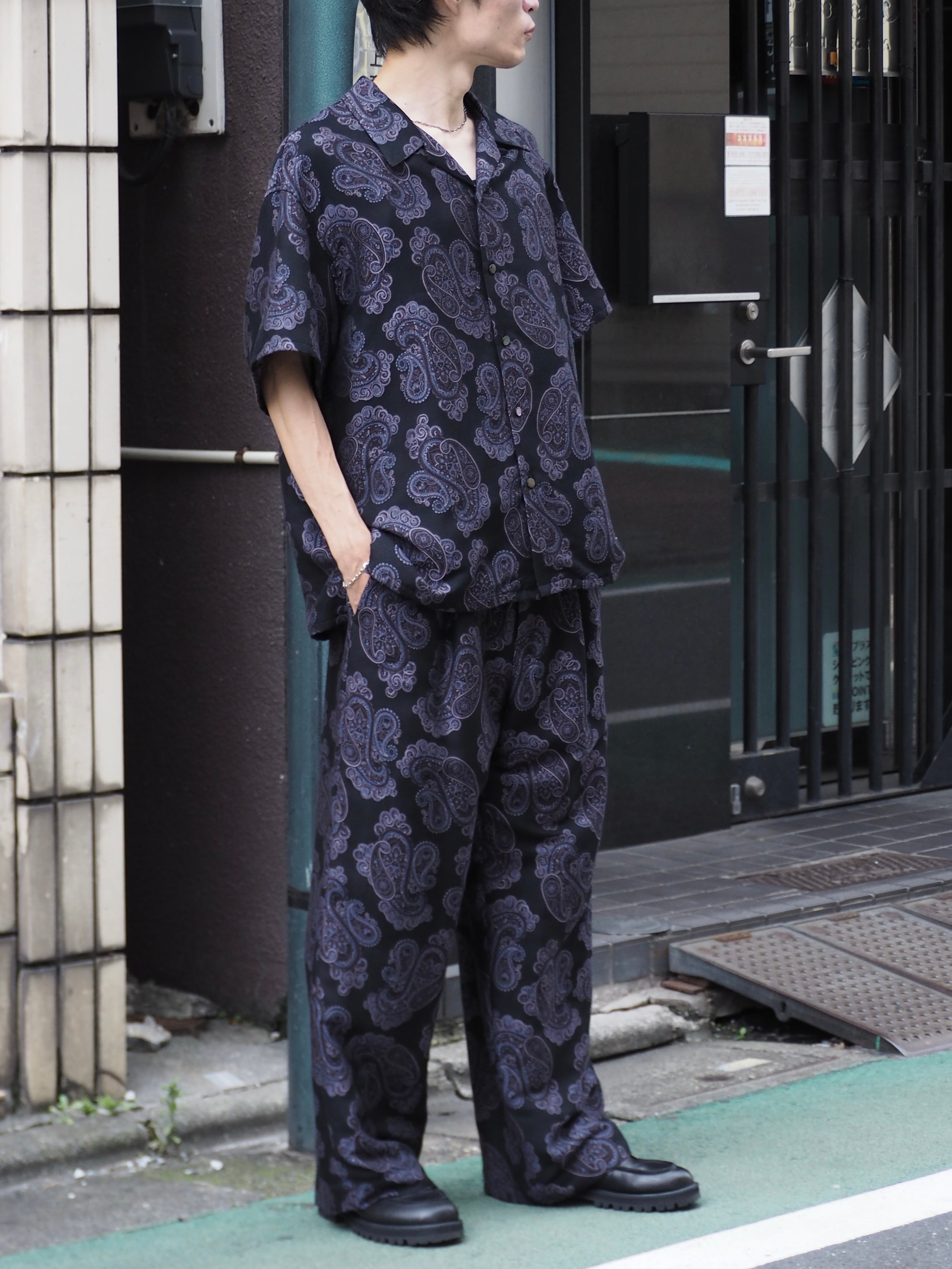 superNova. Wide easy pants - Sprinkled paisley jacquard / Black