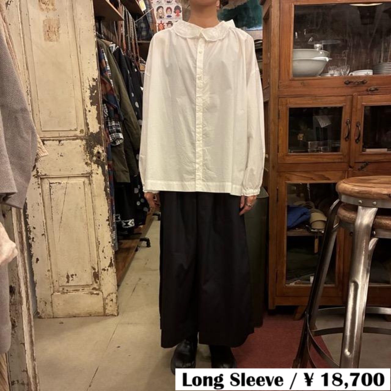 UNIVERSAL SEVEN Natural Typewriter Italian Fille Lace 2-Way Blouse, White/White, Long Sleeve, Cotton, Front and Back