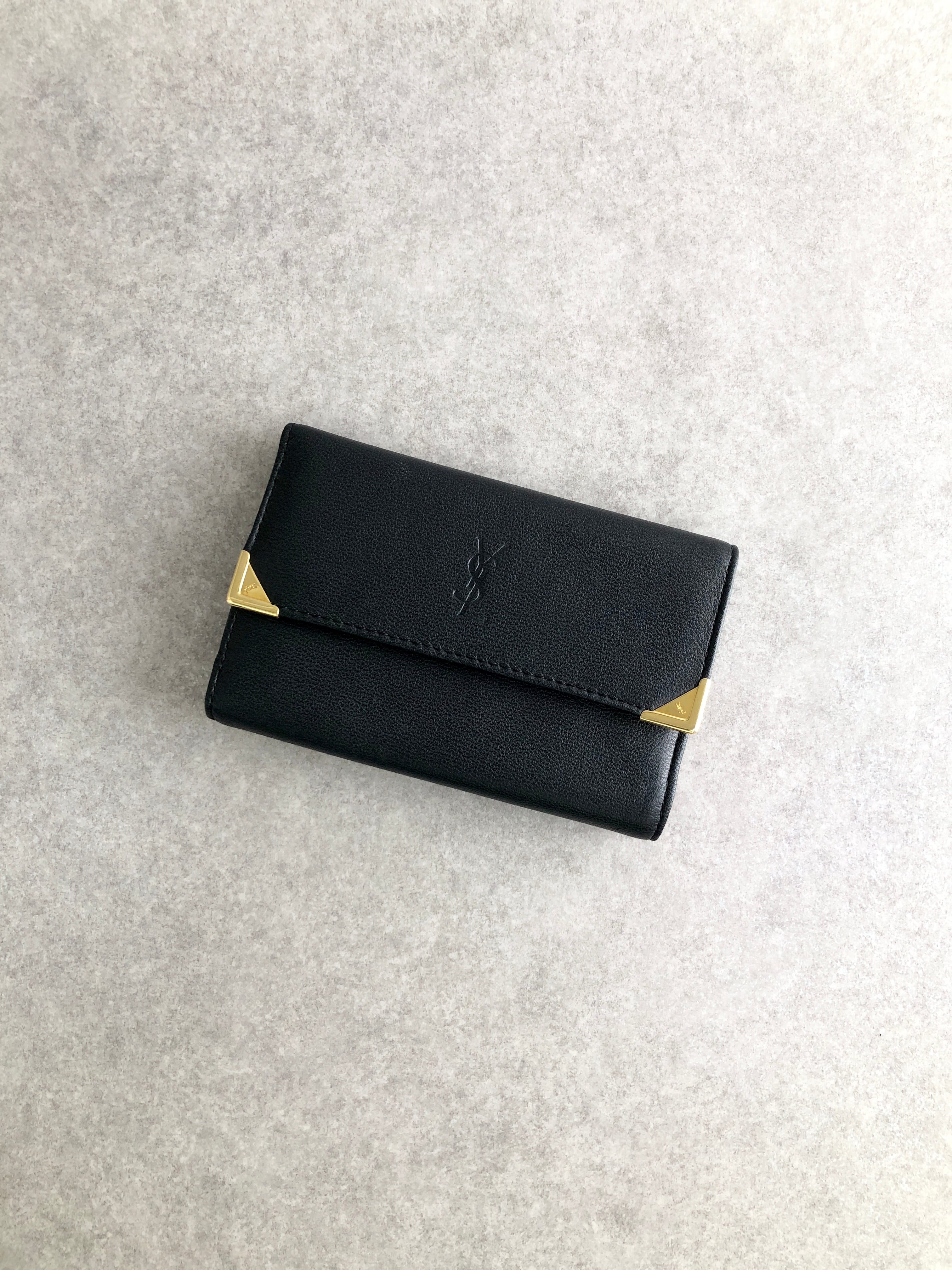 Yves Saint Laurent イヴ・サンローラン 財布 ブラック YSL Yves Saint Laurent イヴ・サンローラン 財布 ブラック YSL