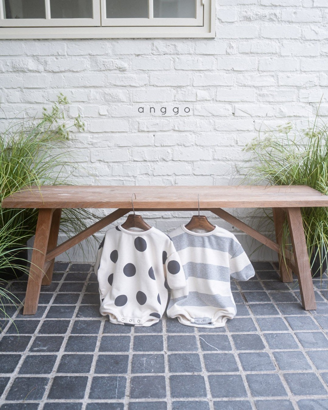【anggo】デニッシュロンパース ドット 60〜80cm  240103 - 2