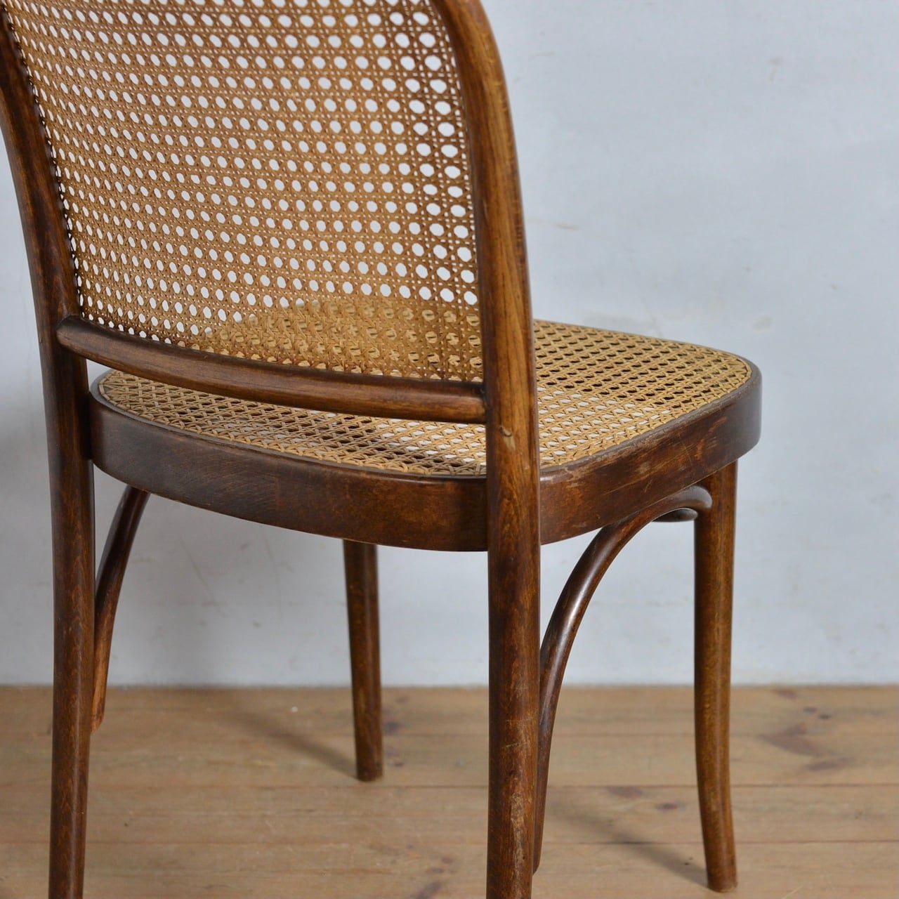 Bentwood Chair /  ベントウッドチェア【B】〈トーネット・No.811・ヨーゼフホフマン・ダイニングチェア・デスクチェア・ラタンチェア・曲木・籐〉112125 |  SHABBY'S MARKETPLACE　アンティーク・ヴィンテージ 家具や雑貨のお店 powered by BASE