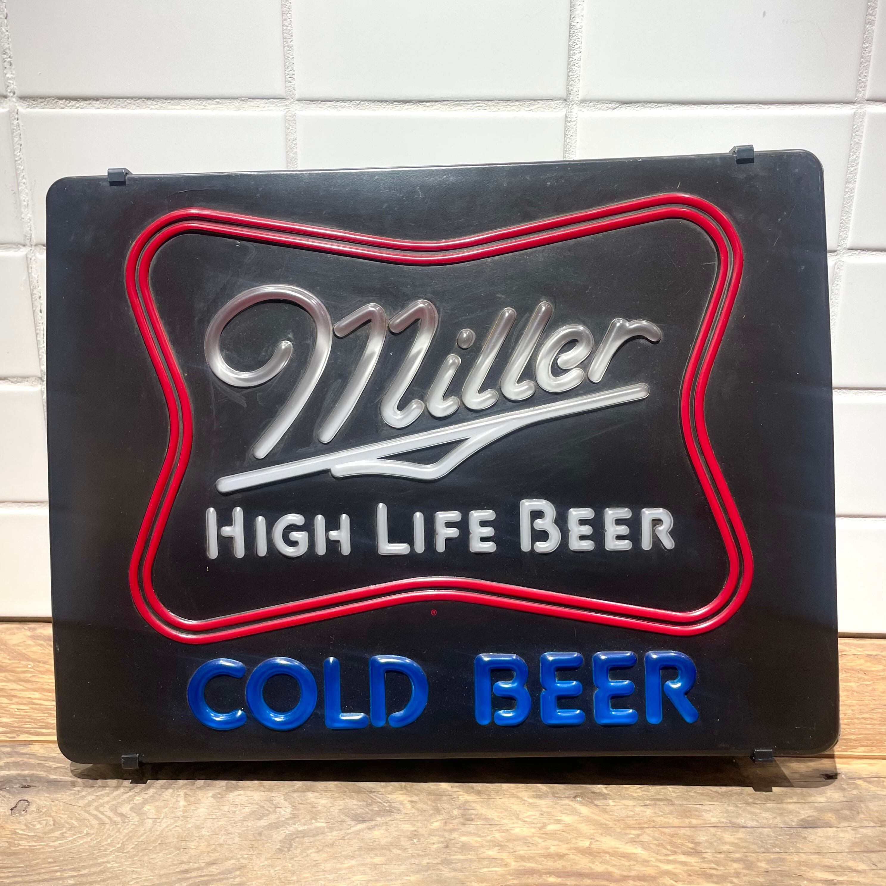 MILLER BEER / LIGHT UP DISPLAY