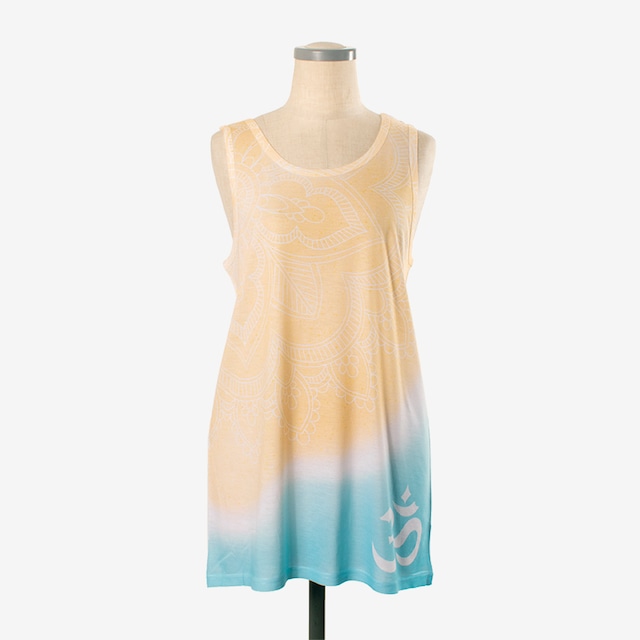 ヨガプリントタンク　サンディビーチ　Yoga Print tank top Sandy Beach