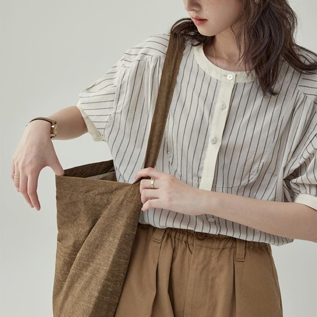 striped short sleeve blouse