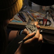 MMS EMBLEM KEYHOLDER - ウッディブラウン