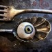 拡がる金環の義眼