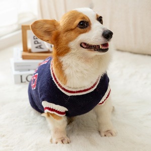 【PET】3色展開ユニフォーム風2脚タイプニットセーター