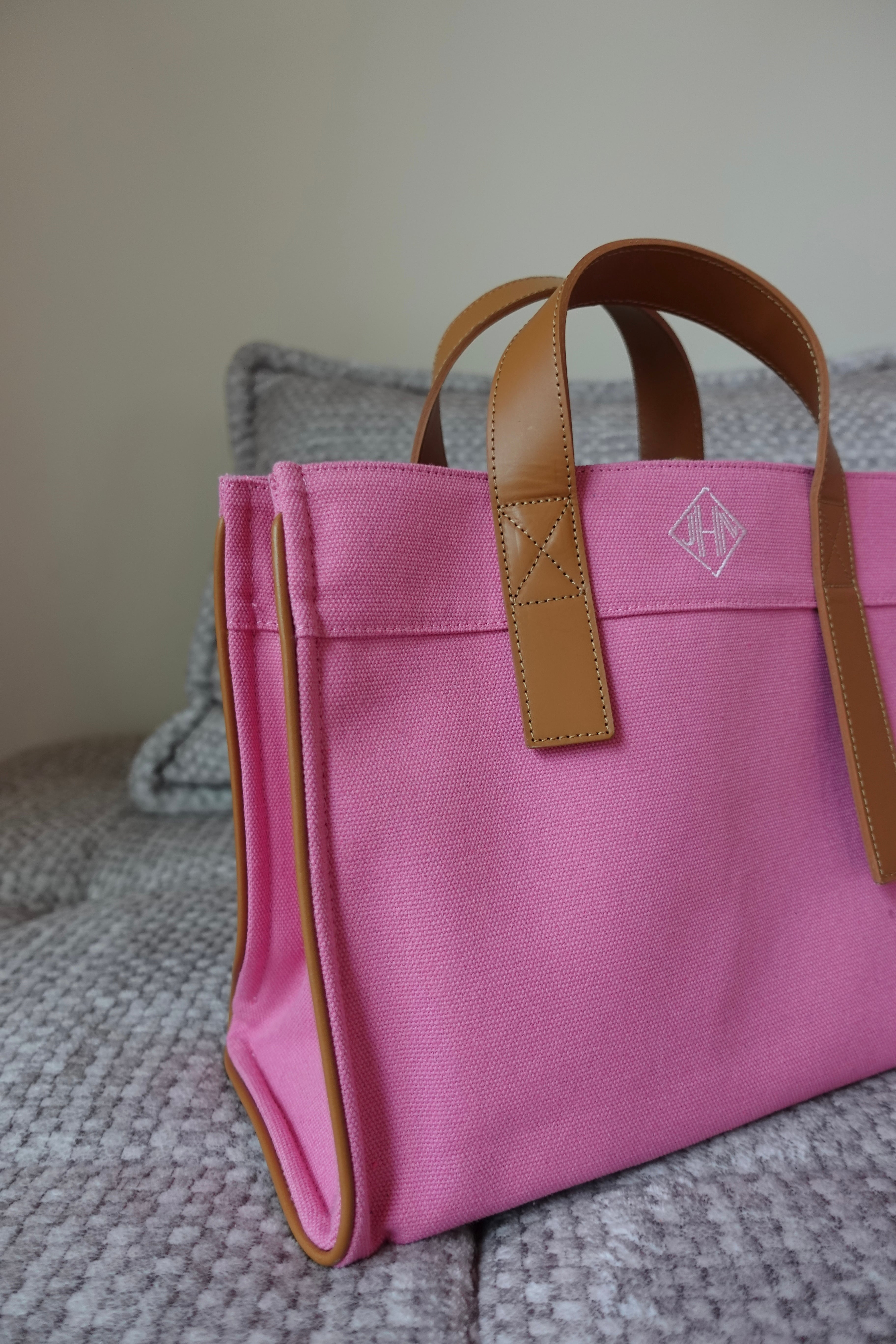 JNH JNHearts ジェイエヌハーツ ガーデントートバッグ　ピンク Canvas Garden Middle/Light Pink | J.N.Hearts