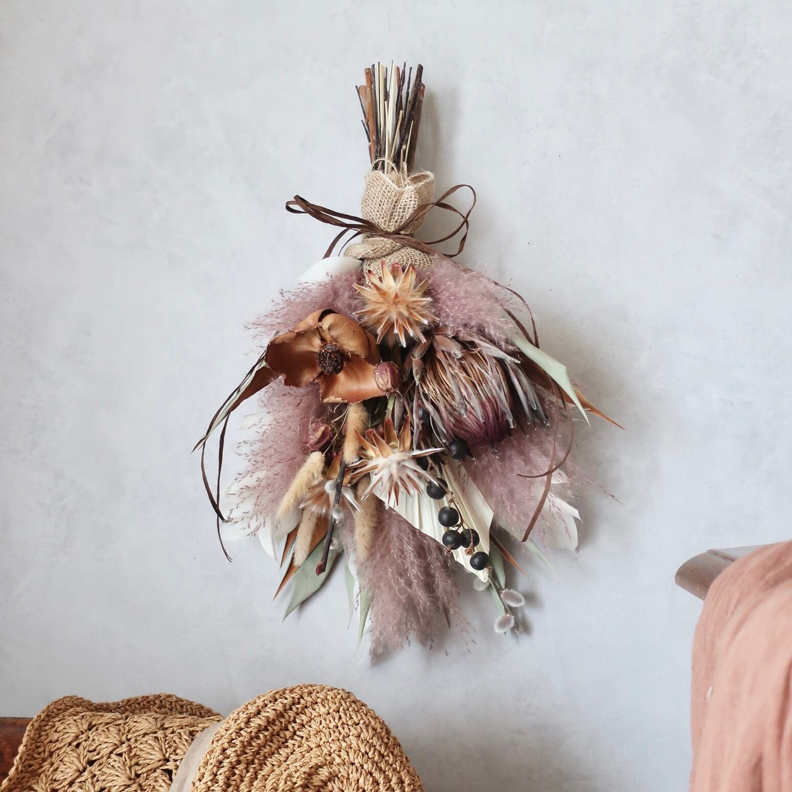 ドライフラワー ココフラワーとユーカリのくすみスワッグ