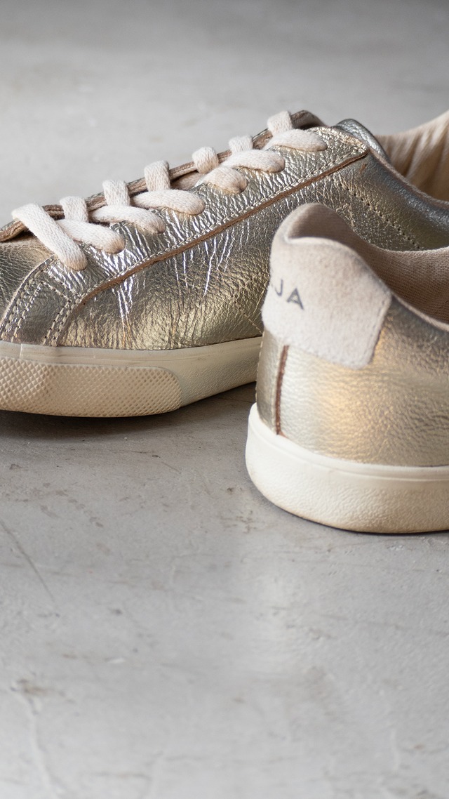 "VEJA" used CAMPO Metallic gold