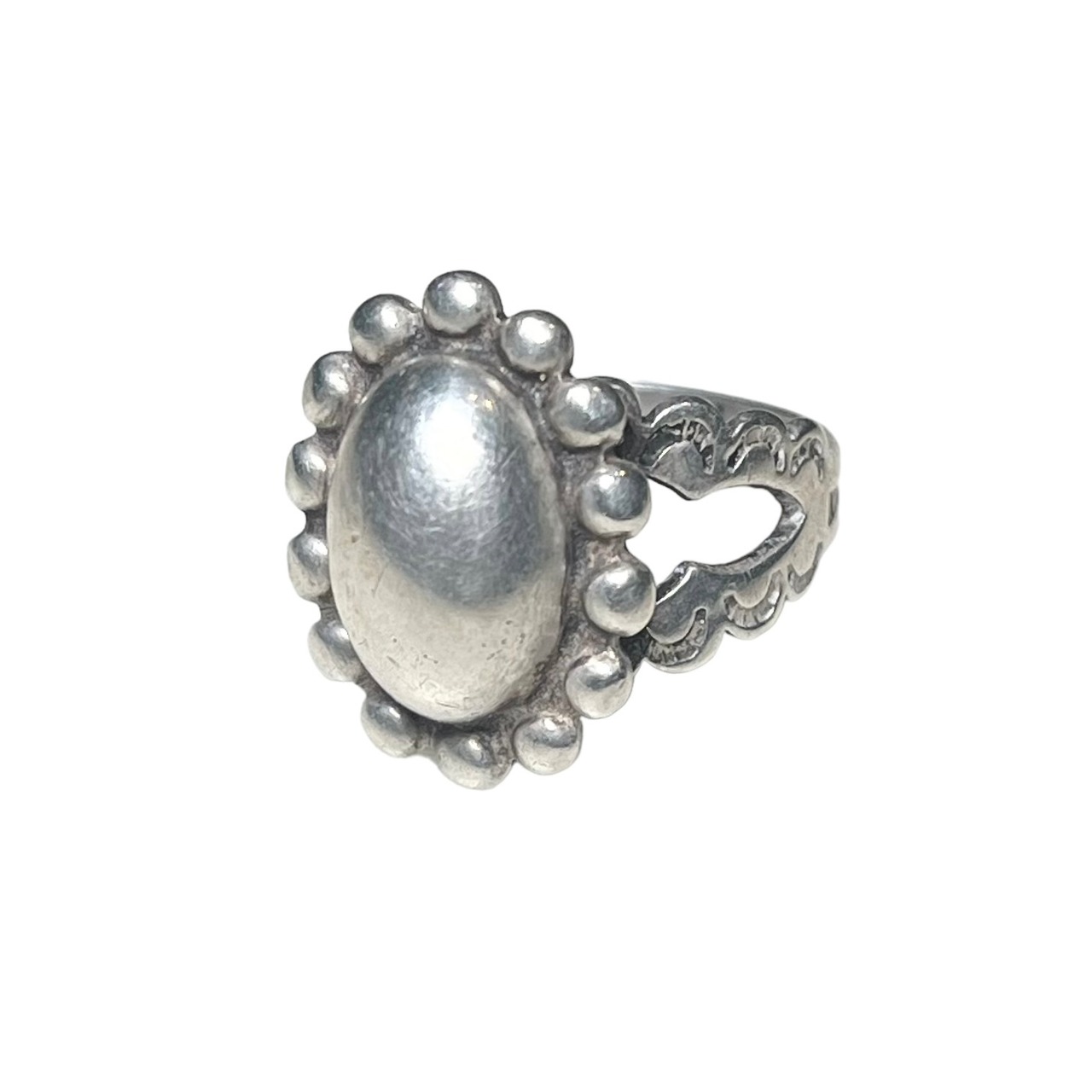 vintage silver flower motif stamped ring