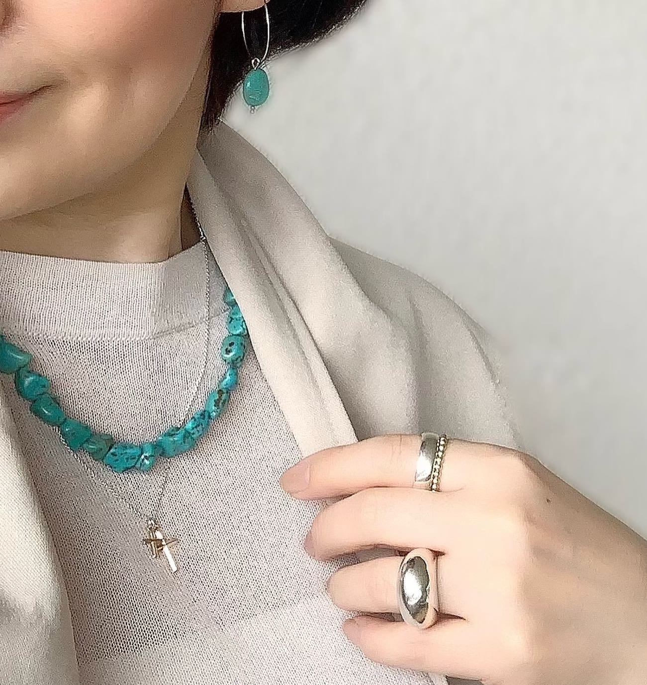 ターコイズ大粒ネックレス | 上品なアクセサリー | こだわり素材・重ね