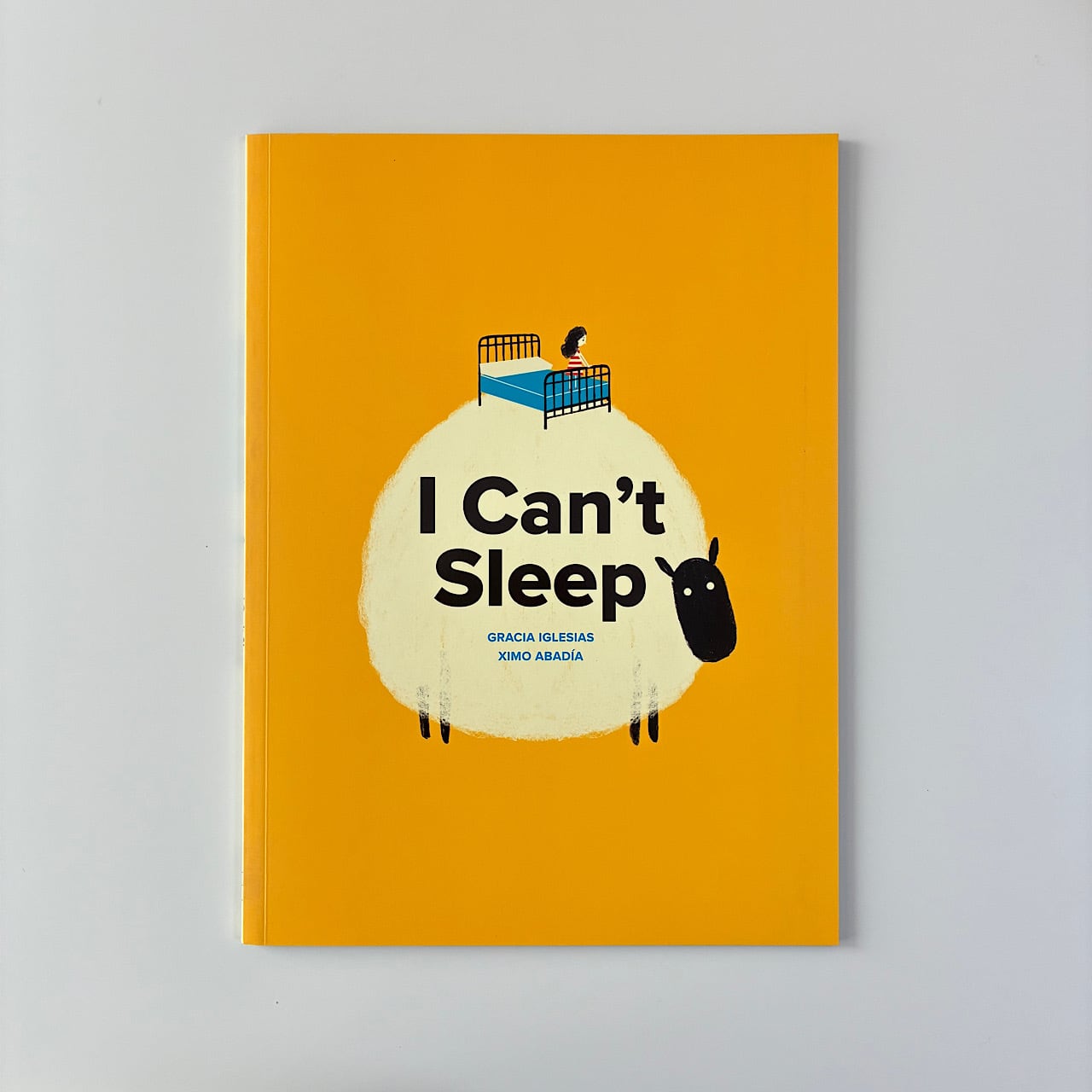 □ ペーパーバッグ | 素敵な洋書の絵本屋さん Read Leaf Books