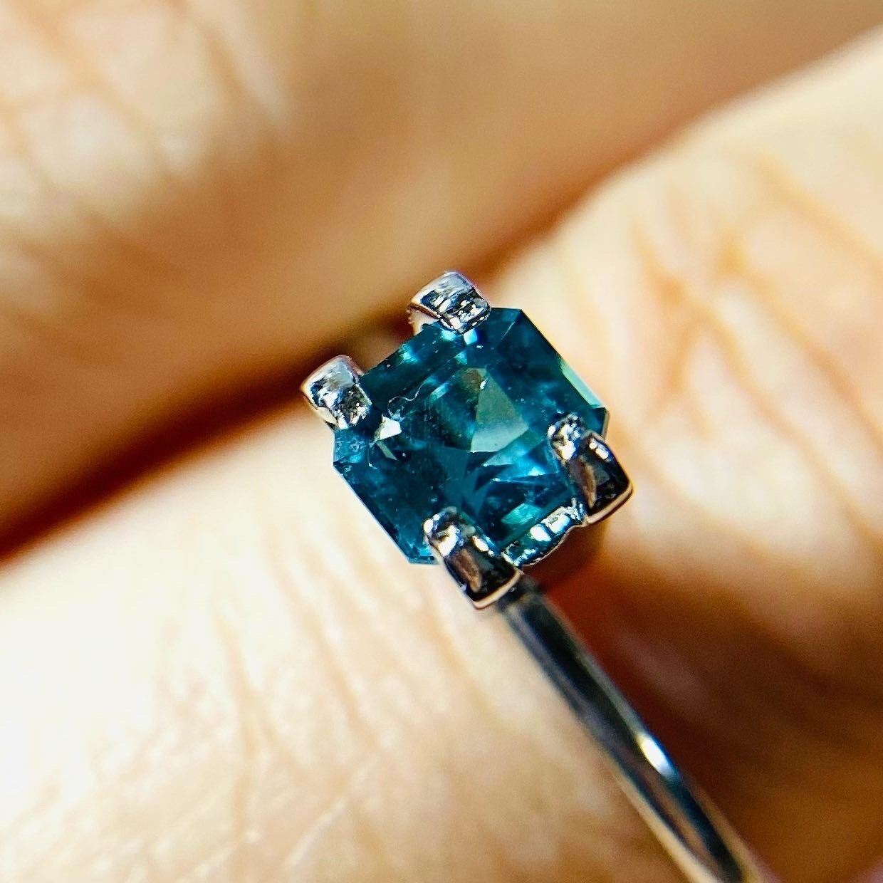 ラグーン〜ピーコック+ネオン感な極上カラー トルマリン5