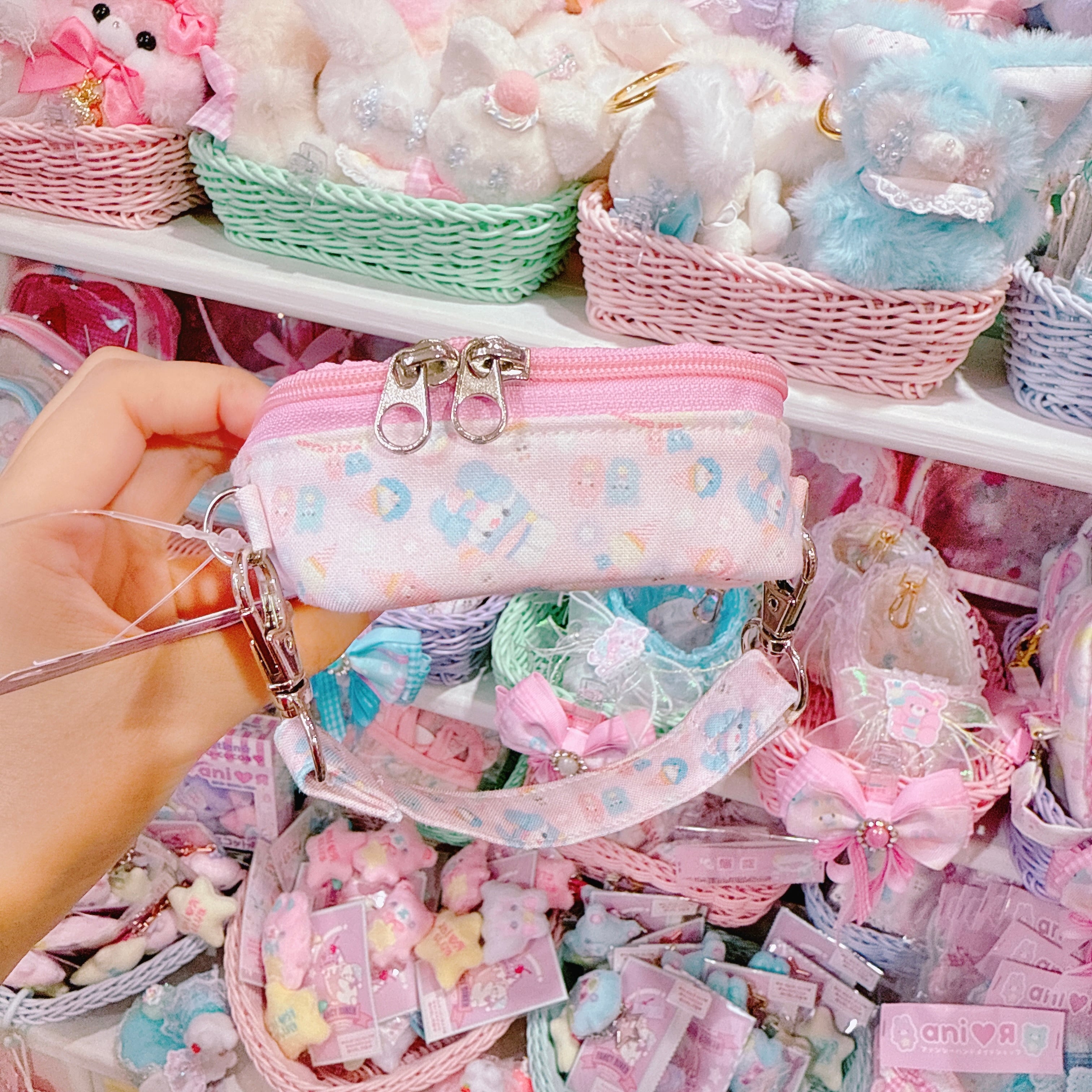 【H8】53-9ミニミニぬいぐるみポーチ