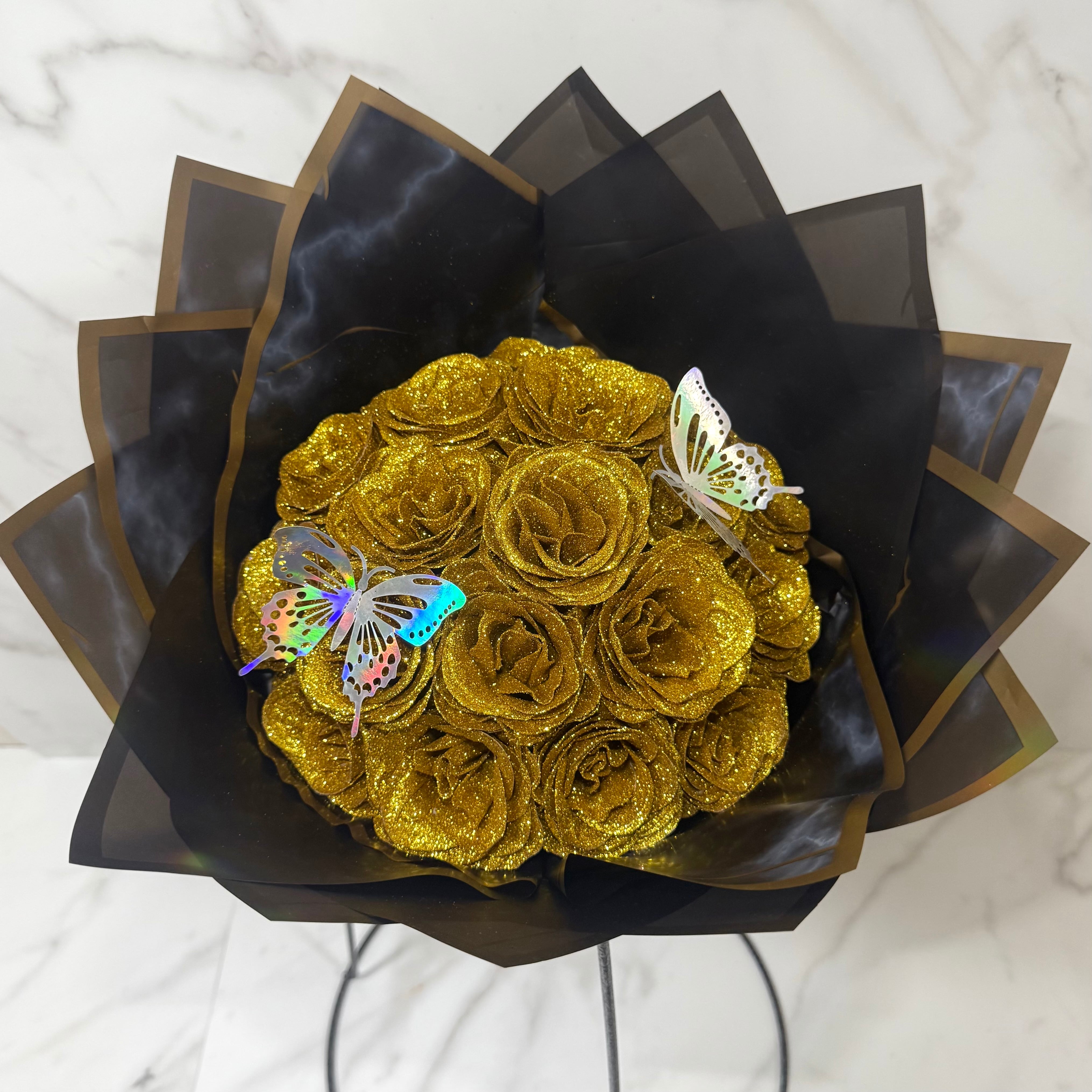 「輝」グリッターローズしあわせの黄色い薔薇 Gold】Glitter Rose bouquet 花束18本 | STRAHLEN GlitterRose