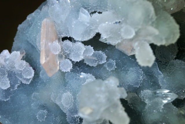 アポフィライト/カルセドニー/スティルバイト Apophyllite/Chalcedony/Stilbite 1495