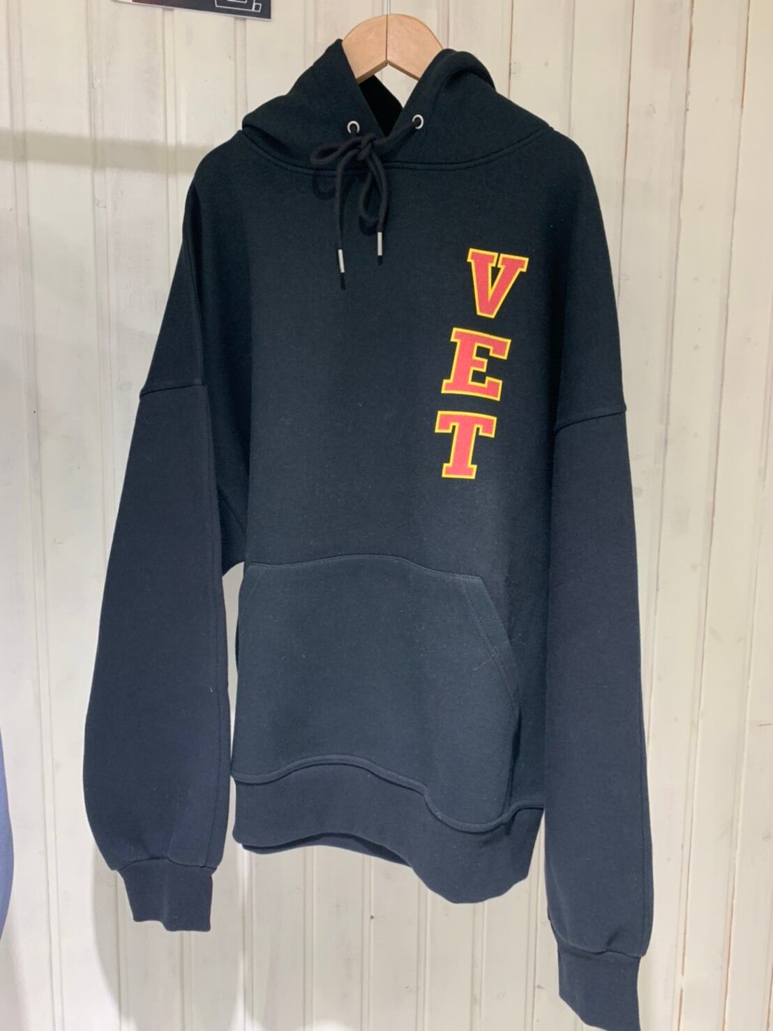 VET. P HOODIE