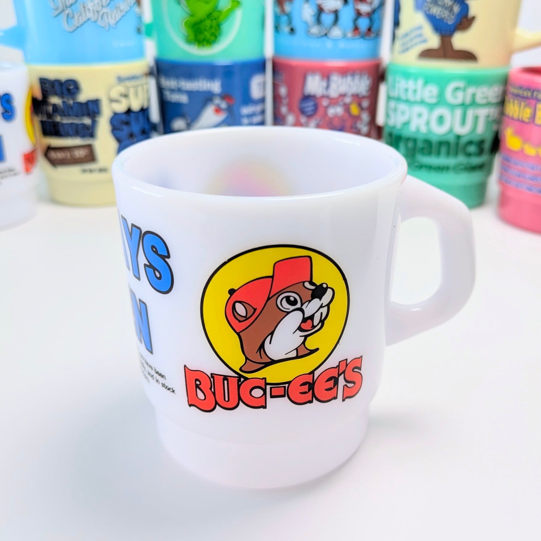 【 STACKING MUG / スタッキングマグ 】Buc-ee's（バッキーズ）/ バッキー /  ビーバー / プラカップ / MUG / ミルキーマグ / 積み重ねられるマグ〚アメリカン雑貨 アメトイ〛