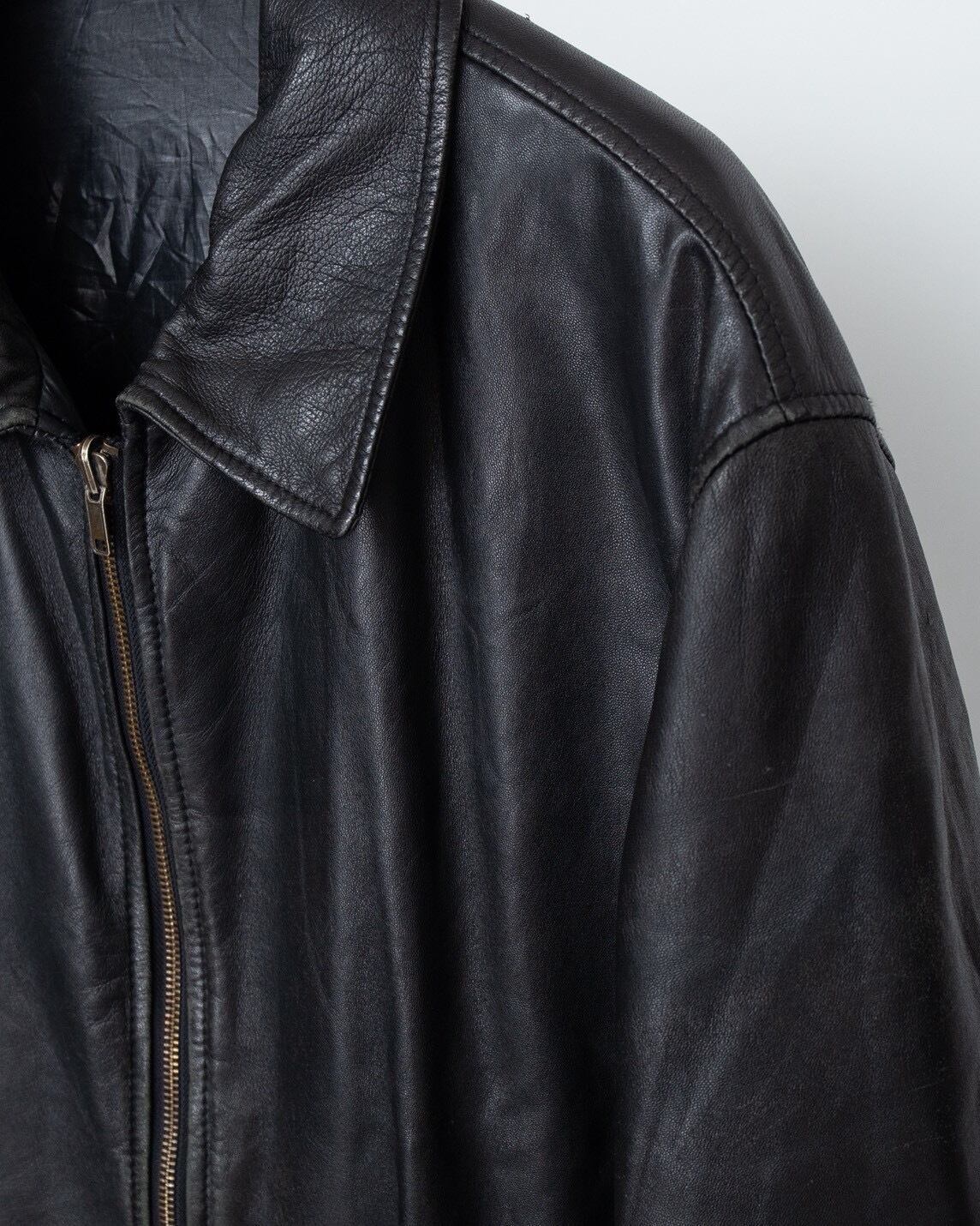 leather × shell reversible zip jacket From EUROPE | THREE / ISSUE
