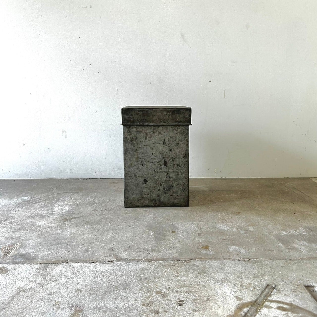 ブリキの箱　小物入れ　古道具　0792