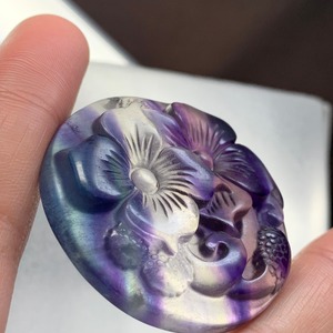 1.穴有☆フローライト花・ペンダントトップ