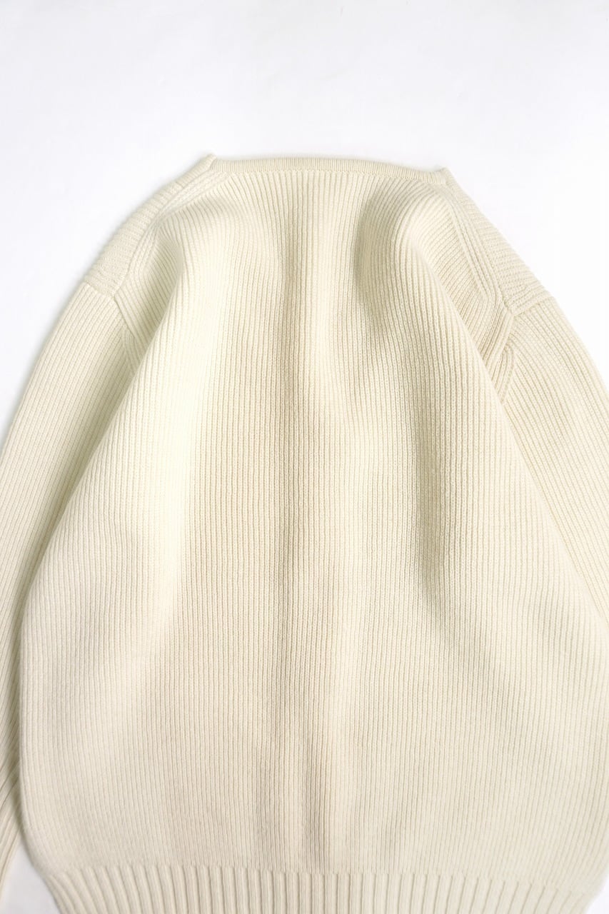 Hand Framed V-Neck C/D