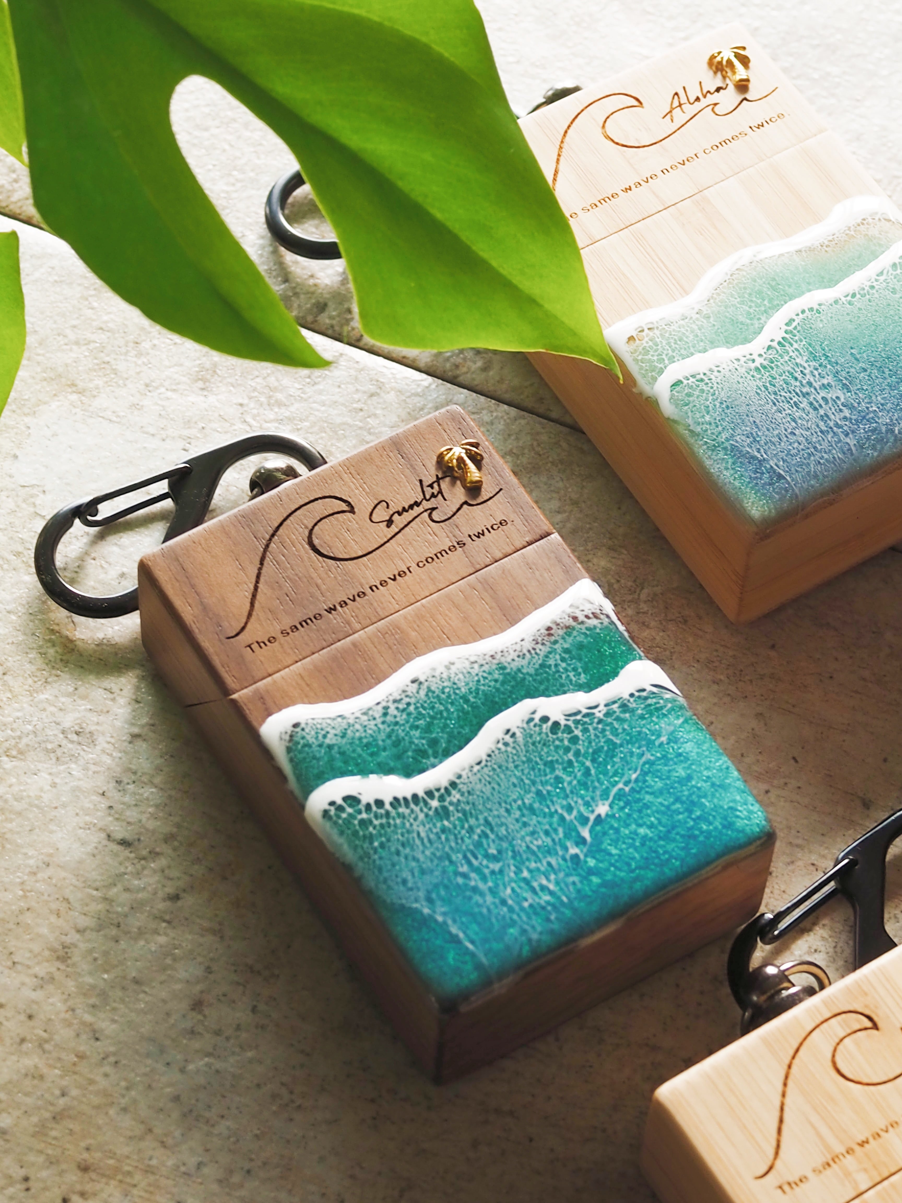Wood portable ash tray(wood×wave resin) | ALOHA GLASS
