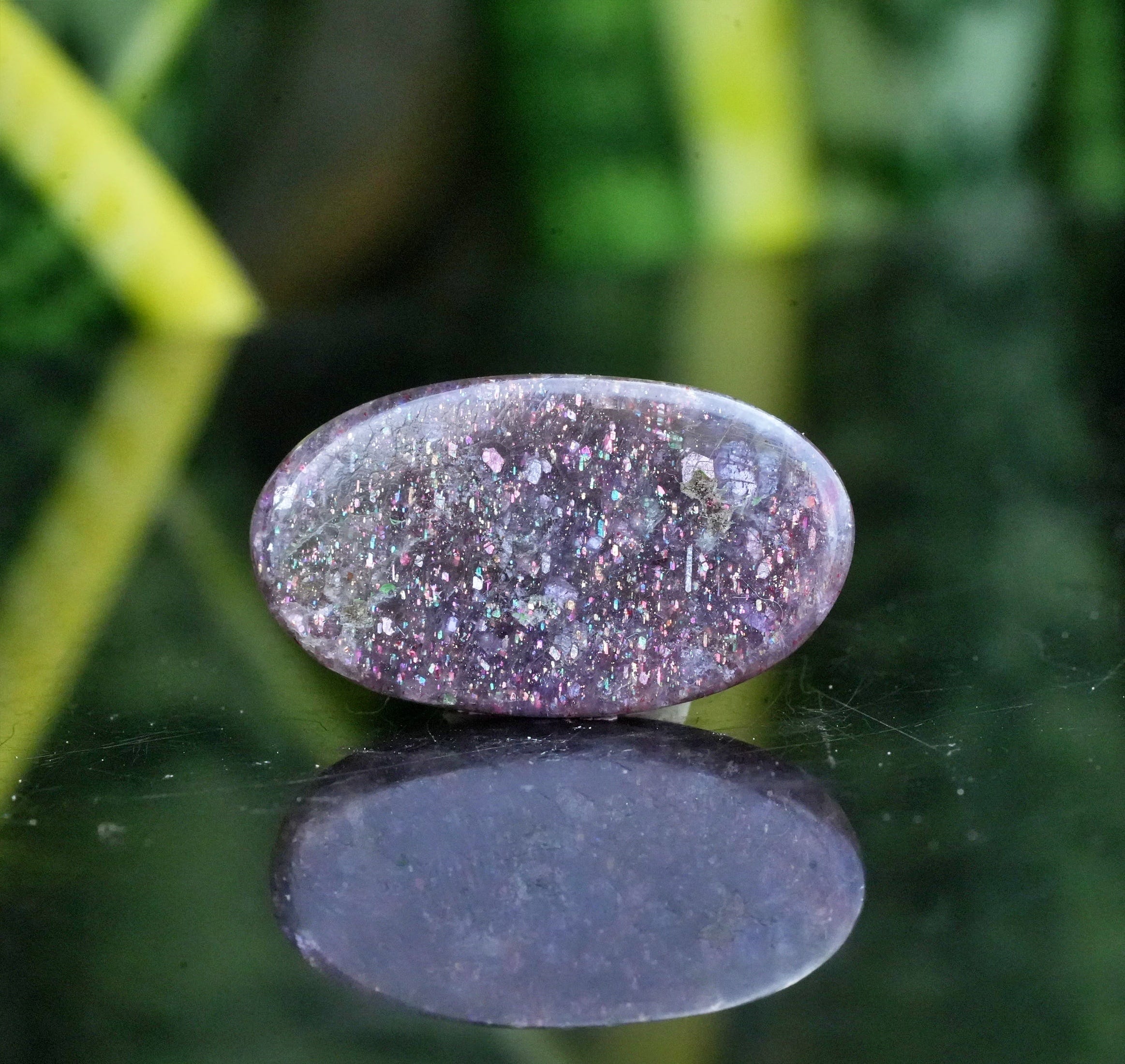 彩豊か☆アイオライトサンストーン s1569 | Funky garuda Stone