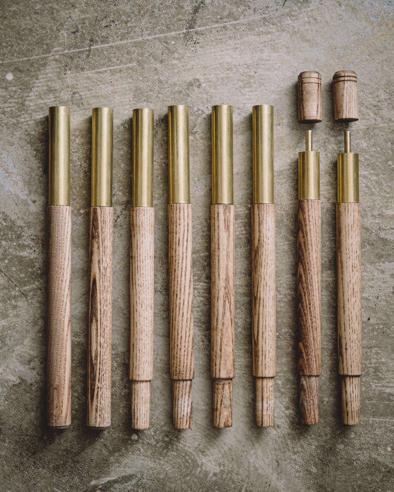 左右セット／4分割）木製×真鍮テントポール | Ajigomi（Coffee & Camp