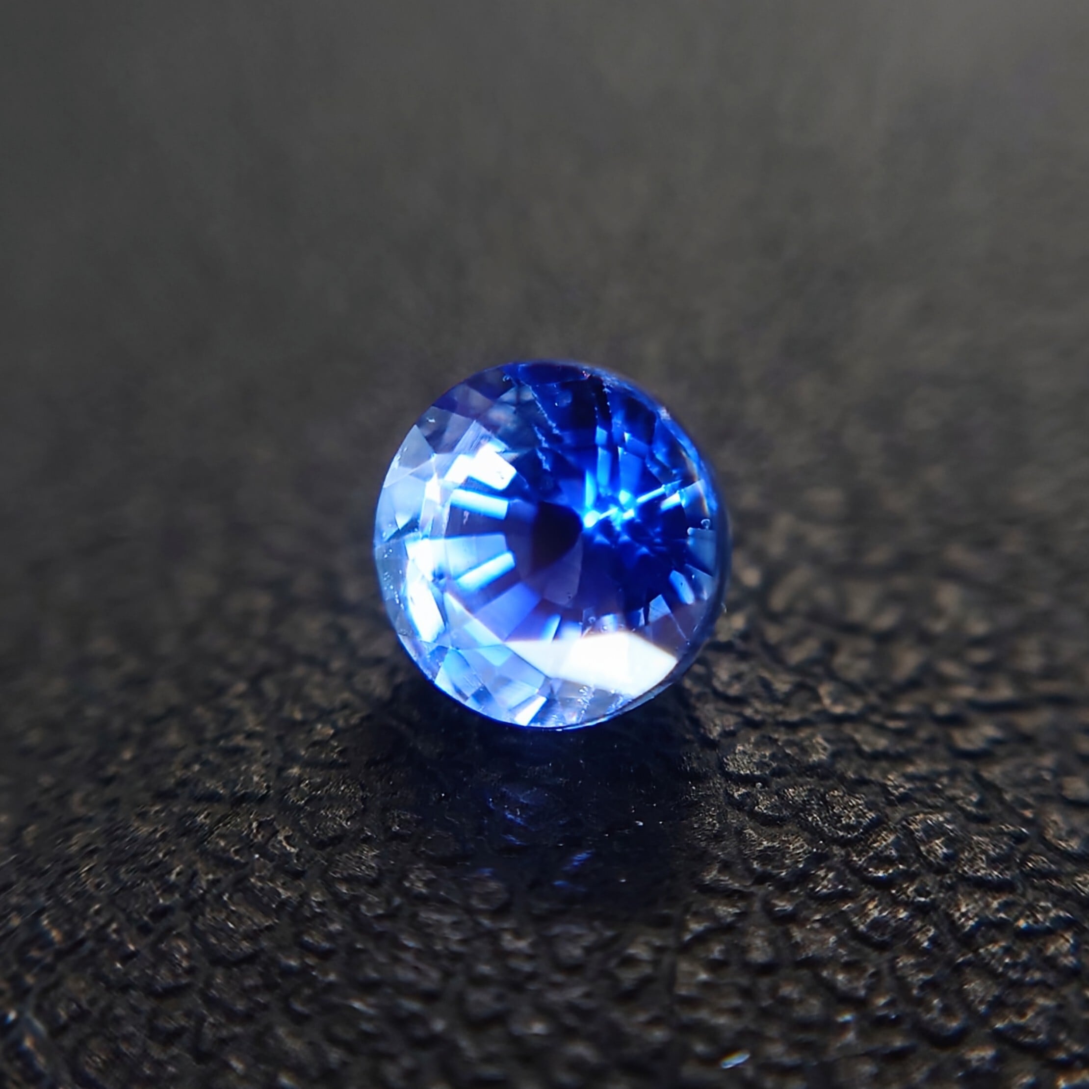 極希少 Cornflower Blue Sapphire 0.54ct No Heat AIGS ルース