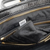 プラダ ボニー ミディアム ハンドバッグ ブラック レザー