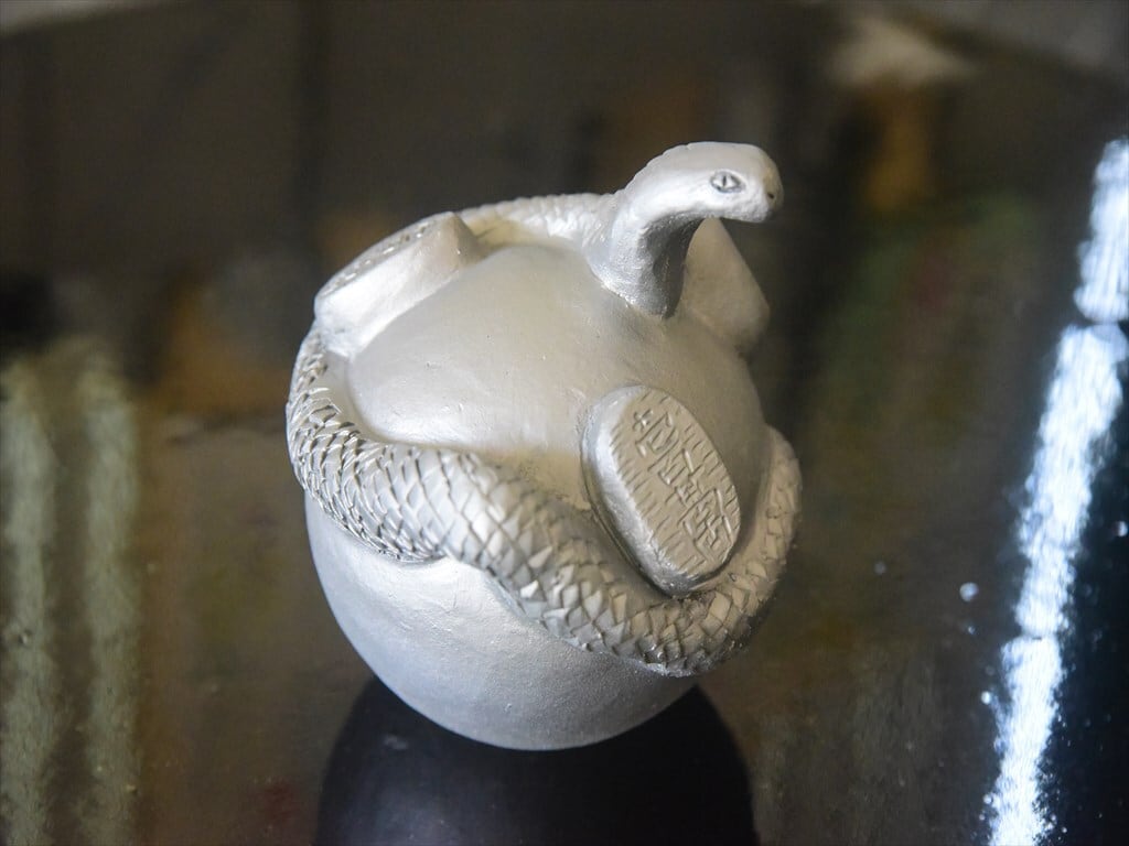 置物(縁起物) | Ibushi Gallery 瓦廊｜淡路島の鬼瓦工場から身近な瓦