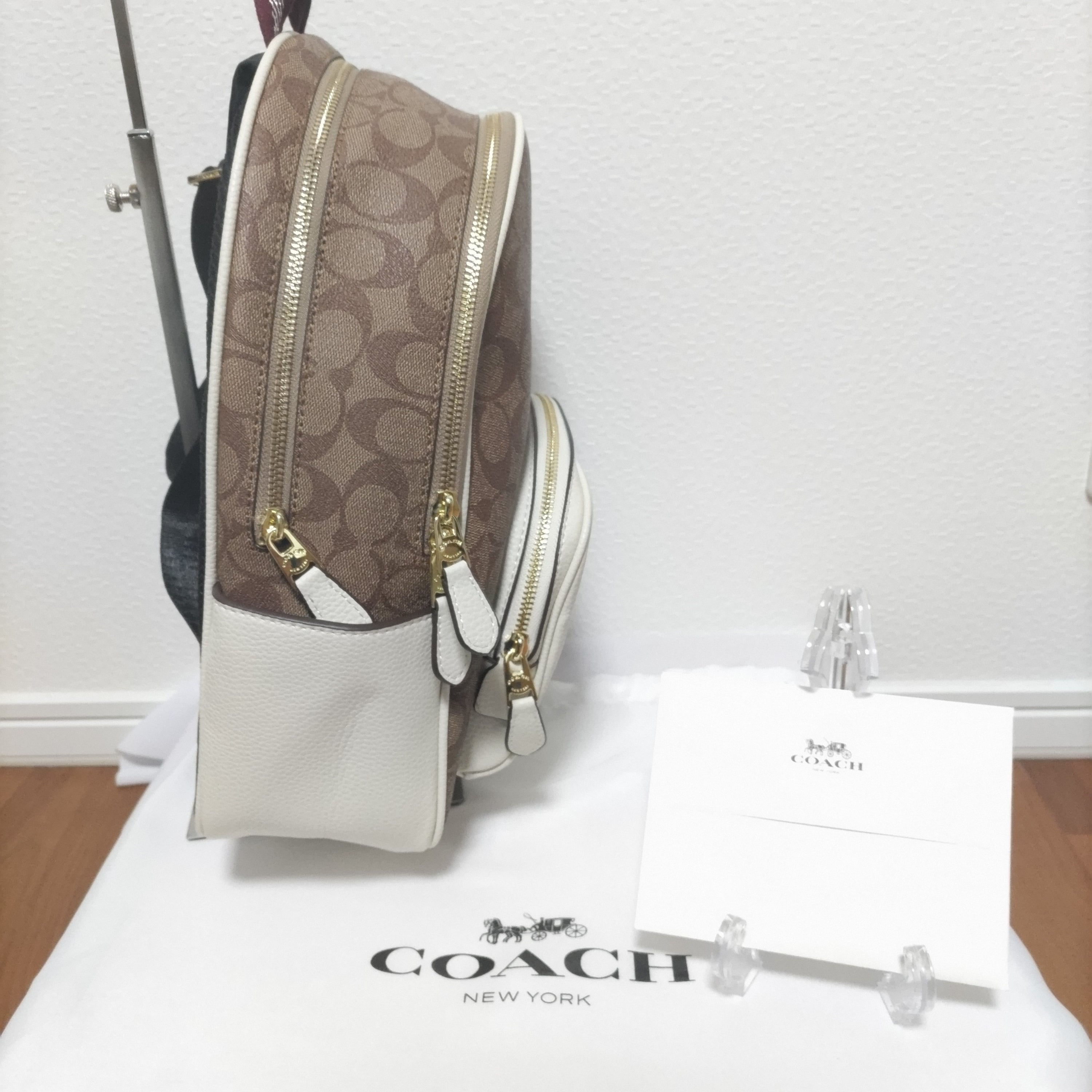 COACH コーチ シグネチャー バックパック ホワイト ベージュ 未使用