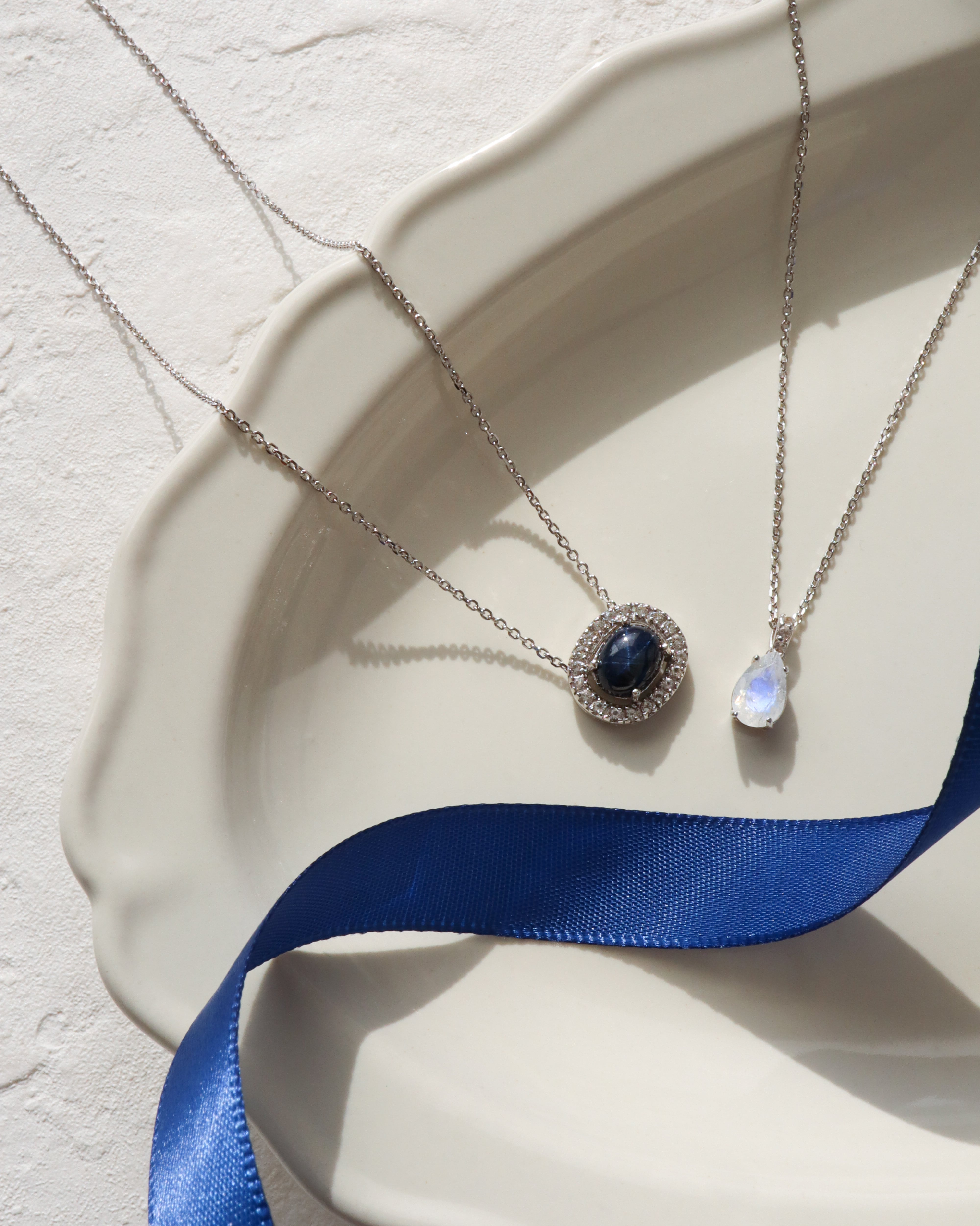 レインボームーンストーン ペアシェイプNecklace | ＜天然石ジュエリー