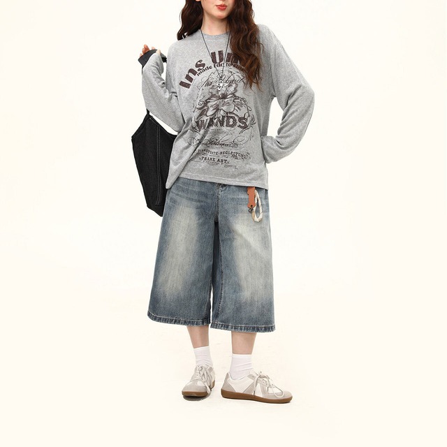 ヴィンテージライクオーナメントグラフィックTシャツ 2col R02519