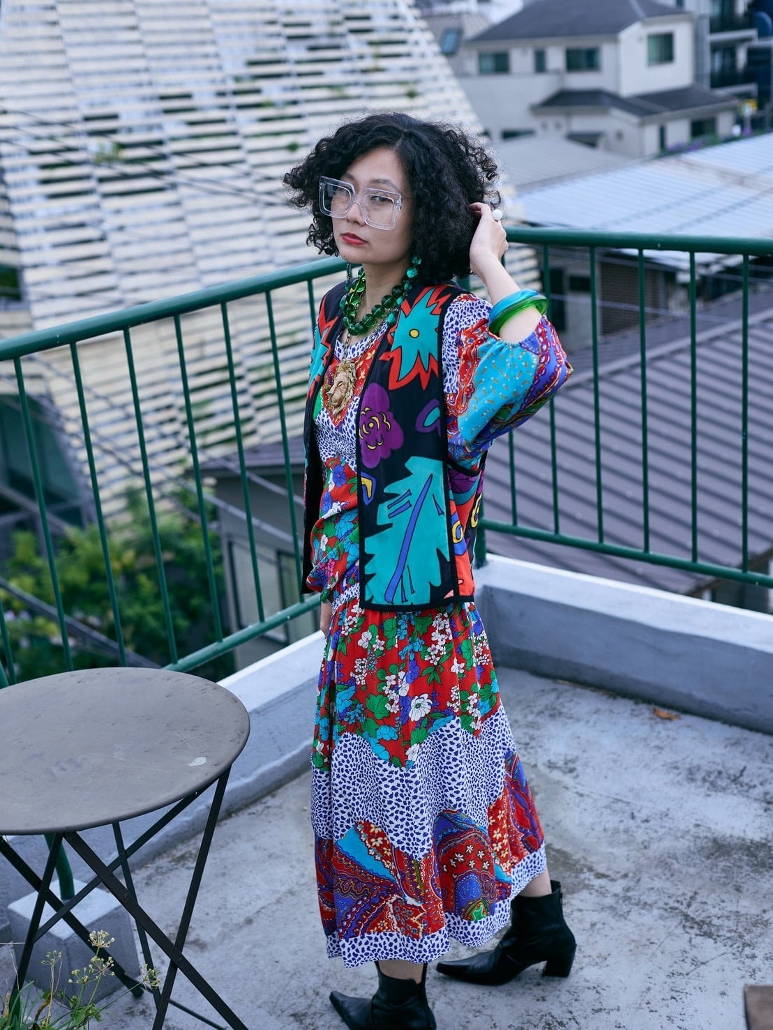 80s black × multicolor mix print silk vest ( ヴィンテージ ブラック × マルチカラー ミックス柄 シルク ベスト )