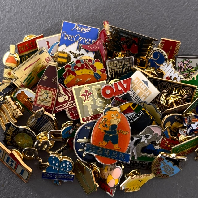 50個  フランス雑貨 ヴィンテージ  ピンバッジ ピンズ France pins  Pin badge vintage 古着 通販 リメイク ブローチ  アタッチメント付属 雑貨 2412026_2511007 -11
