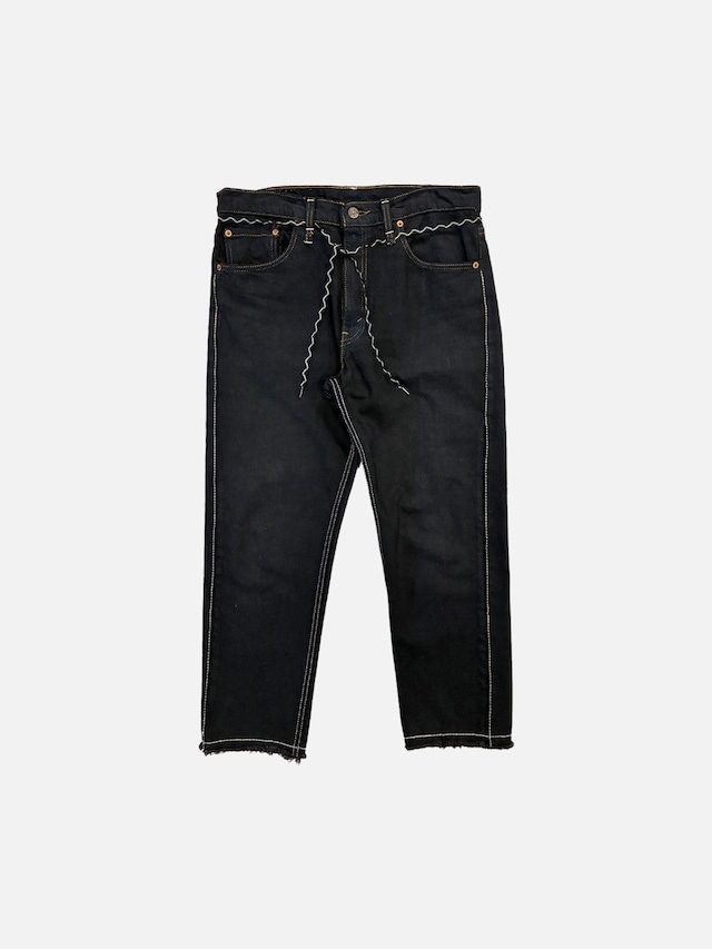 TEPERED  BLACK DENIM PANTS