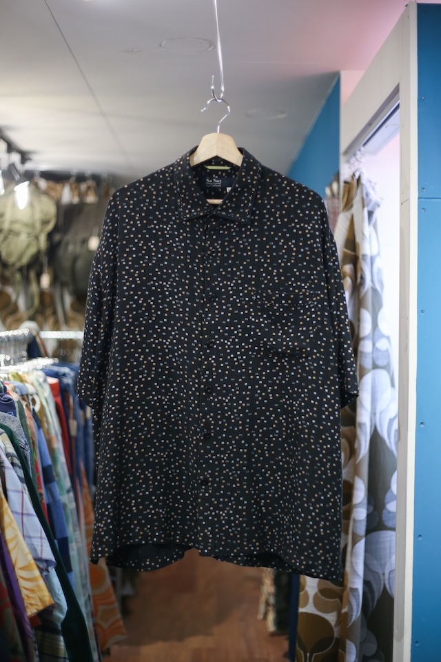 “Nat Nast” random square pattern s/s shirt