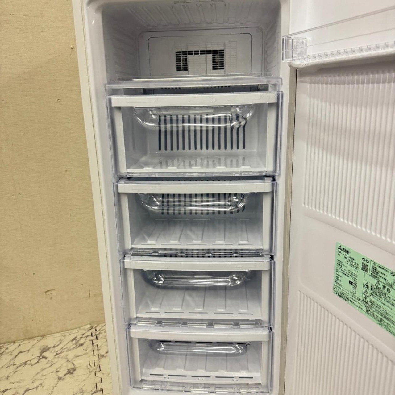 三菱製/2020年式/121L/冷凍庫/MF-U12D-S1 | 中古冷蔵庫,冷凍庫 ｜冷凍庫 