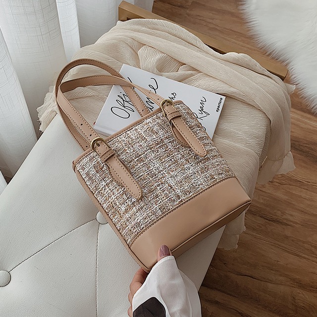 ネットレッドスモールバッグメス2020ワイルドシングルショルダーバッグの新しい流行バージョンウエスタンスタイルのシンプルなファッションハンドバッグバケットバッグ 手作りハンドバック30514298969