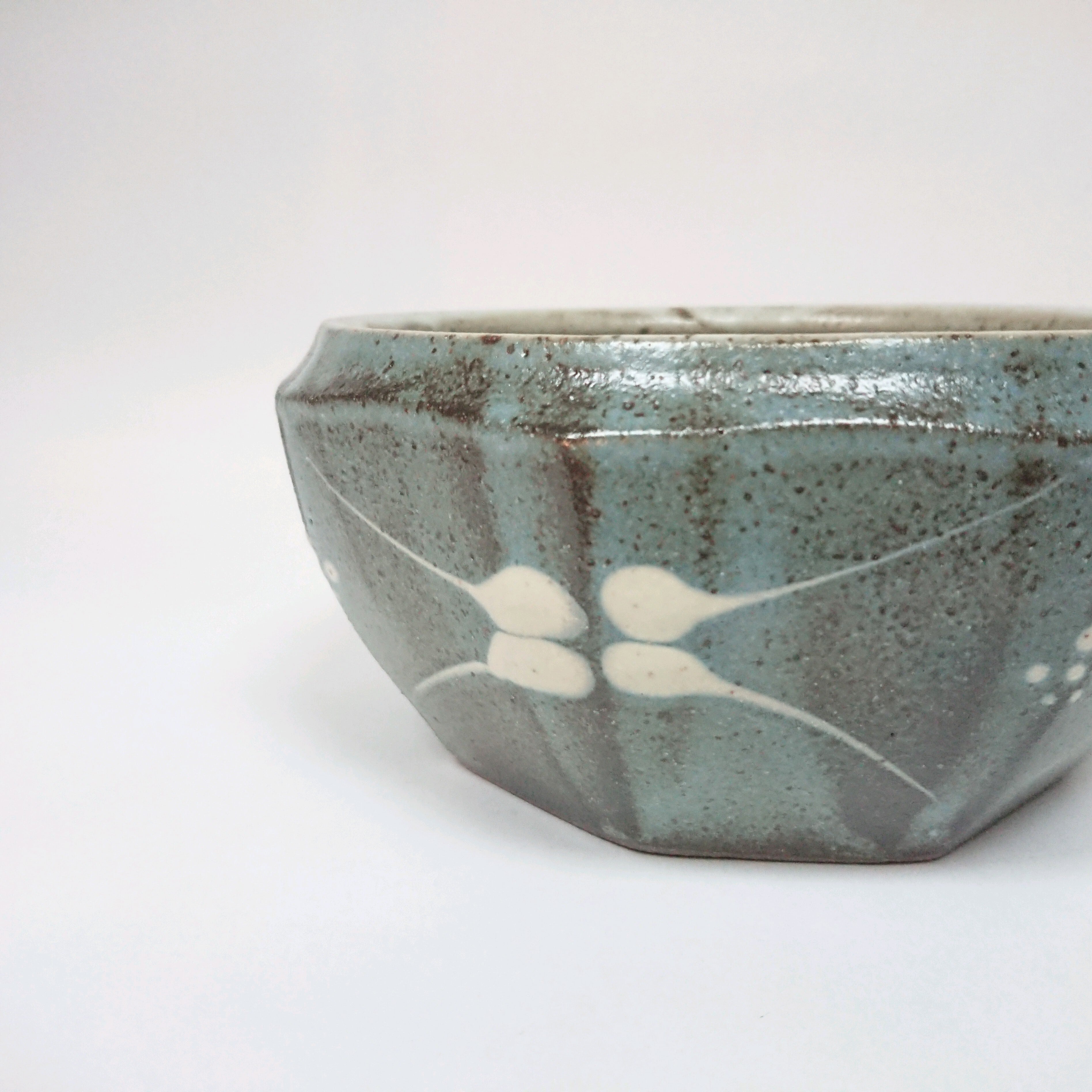 益子焼 神谷正一作 面取呉須梅文鉢 未使用品 | coshiki