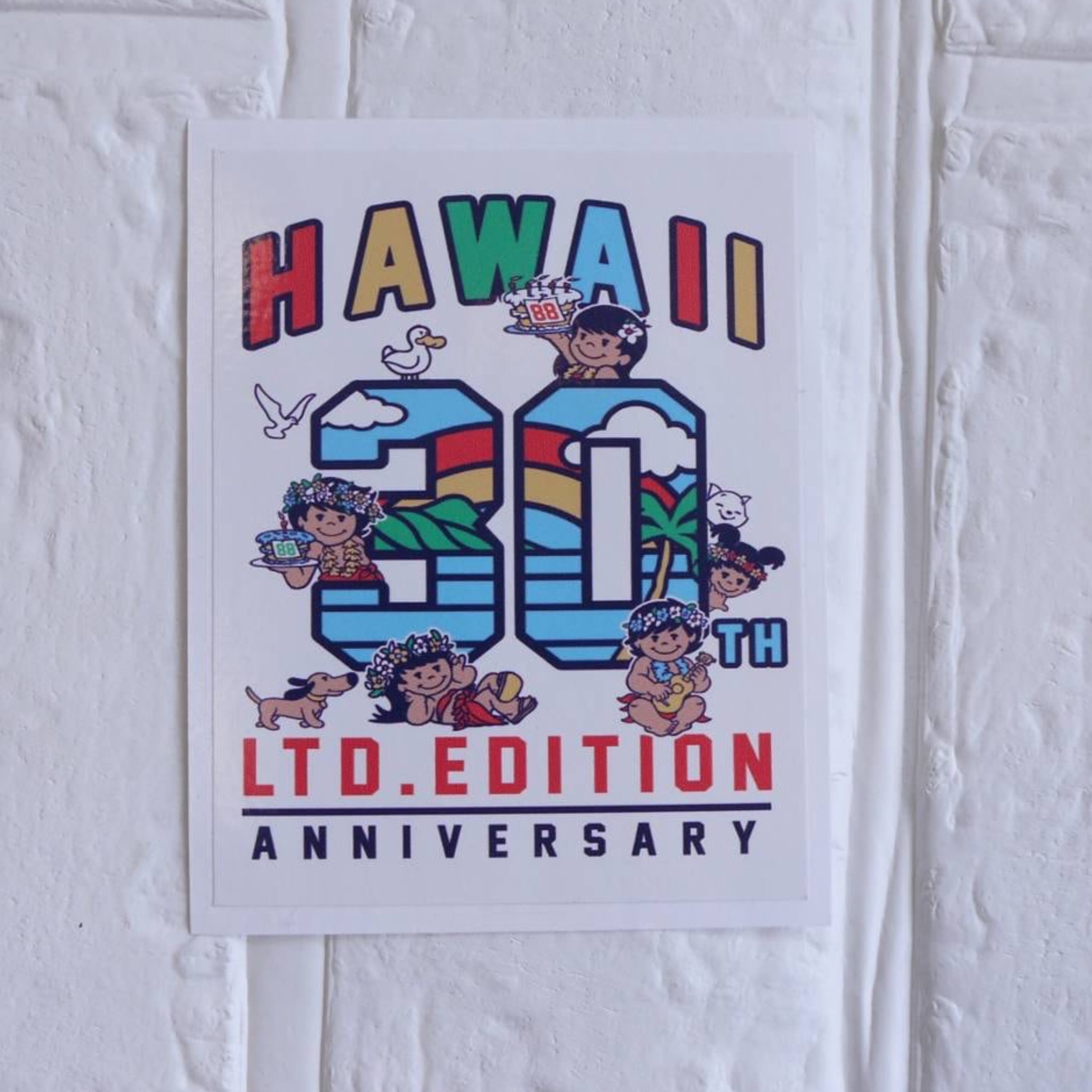 ★ハワイ直輸入★88tees ステッカー/ハワイアン雑貨/ハワイデカール/YAYAちゃん家族<30th カラフル 小>